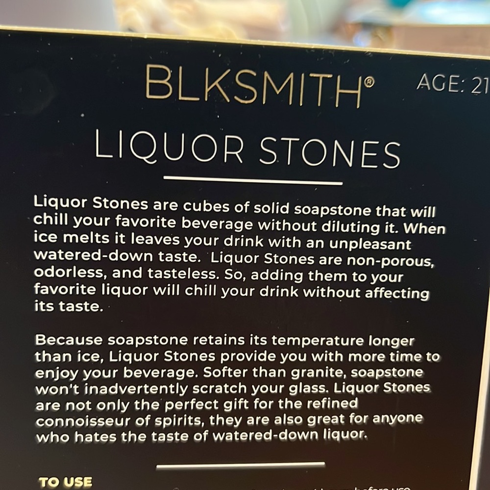 NWT BLKSMITH liquor stones. Set of 9 cubes. Includes canvas carrying pouch. - Picture 6 of 7